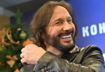 Роспотребнадзор добился компенсаций для зрителей концерта Стаса Михайлова rospotrebnadzor dobilsya kompensaczij dlya zritelej konczerta stasa mihajlova-infovzor-ru-0