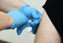 Сергей Леонов анонсировал включение прививки от ВПЧ в Национальный календарь вакцинации sergej leonov anonsiroval vklyuchenie privivki ot vpch v naczionalnyj kalendar vakczinaczii-infovzor-ru-0