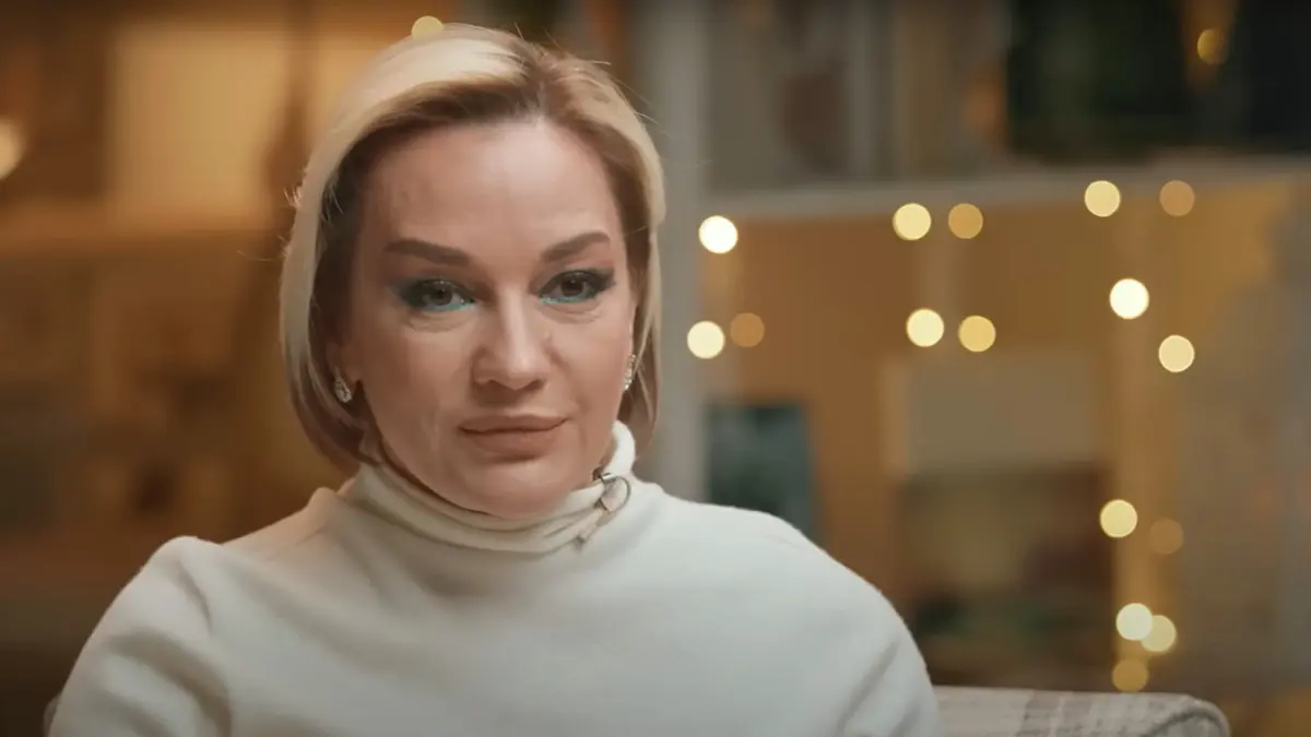 «Получила студенческий билет»: Буланова поступила в минский вуз