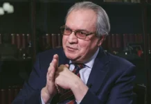 Валерий Фадеев утверждает, что уважение и безопасность педагогов укрепят школу valerij fadeev utverzhdaet chto uvazhenie i bezopasnost pedagogov ukrepyat shkolu-infovzor-ru-0