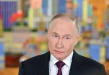 Владимир Путин рассматривает полный ответ на пиратство ВСУ в Черном море vladimir putin rassmatrivaet polnyj otvet na piratstvo vsu v chernom more-infovzor-ru-0