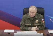 Владимир Путин внезапно появился на командном пункте Кремля для СВО vladimir putin vnezapno poyavilsya na komandnom punkte kremlya dlya svo-infovzor-ru-0