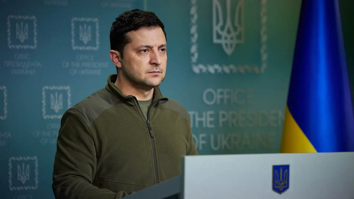 Зеленский позвонил лидерам ЕС после ударов по резиденции Путина