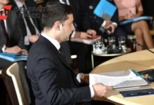 Владимир Зеленский проводит срочные переговоры в Берлине с Уиткоффом, Стармером, Мерцем и Макроном vladimir zelenskij provodit srochnye peregovory v berline s uitkoffom starmerom merczem i makronom-infovzor-ru-0