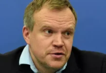 Денис Тихомиров и Федерация сноуборда России открывают новые шансы Ярославу Степанко, Арсению Тмину и Кристине Пауль на мировых стартах denis tihomirov i federacziya snouborda rossii otkryvayut novye shansy yaroslavu stepanko arseniyu tminu i kristine paul na mirovyh startah-infovzor-ru-0