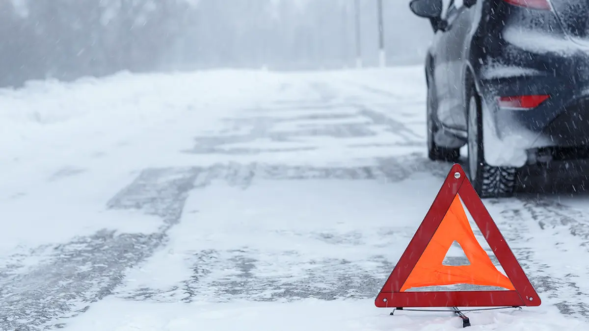 ДТП произошло на Каширском шоссе в Москве, движение затруднено