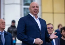 Игорь Чемерис из Заксобрания Приморья уходит добровольцем на СВО igor chemeris iz zaksobraniya primorya uhodit dobrovolczem na svo-infovzor-ru-0