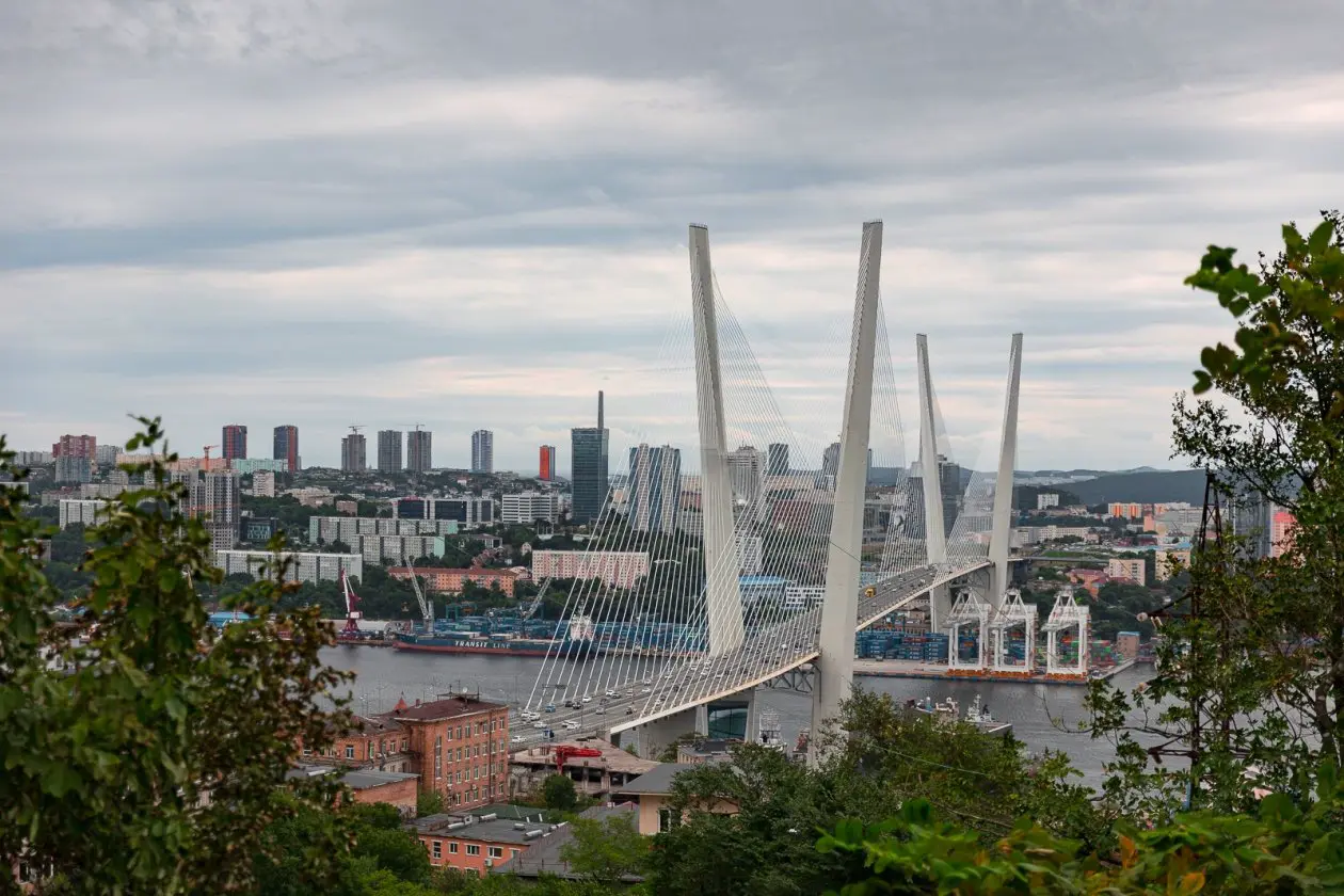 Мост золотой ИА PrimaMedia.ru