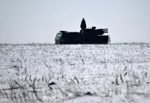 Системы ПВО Москвы успешно обезвредили новые БПЛА, летевшие к столице sistemy pvo moskvy uspeshno obezvredili novye bpla letevshie k stolicze-infovzor-ru-0