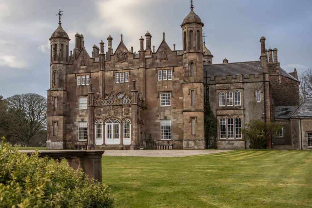 Замок Гленарм