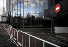 Эвакуация в Крокус Экспо: уроки безопасности из Москвы и Новосибирска evakuacziya v krokus ekspo uroki bezopasnosti iz moskvy i novosibirska-infovzor-ru-0