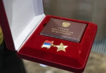 Герои 155-й бригады Ильин и Башкардин удостоены Золотых Звёзд geroi 155j brigady ilin i bashkardin udostoeny zolotyh zvyozd-infovzor-ru-0