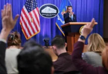 Минюст США и Трамп открывают файлы дела Эпштейна minyust ssha i tramp otkryvayut fajly dela epshtejna-infovzor-ru-0