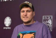 Незлобин пошутил об иноагентстве и позиции Минюста России nezlobin poshutil ob inoagentstve i poziczii minyusta rossii-infovzor-ru-0