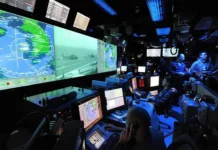 ВМС США демонстрируют USS Cleveland и Precision Strike vms ssha demonstriruyut i -infovzor-ru-0