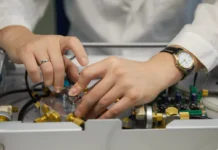 НПО РМед и Сеченовский университет: инновации с Кириллом Литвицким npo rmed i sechenovskij universitet innovaczii s kirillom litviczkim-infovzor-ru-0