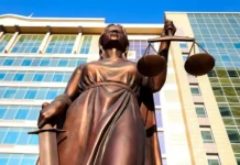 Суд Санкт-Петербурга приговорил Мурата Ганижева и Абдул-Малика Бузуртанова sud sanktpeterburga prigovoril murata ganizheva i abdulmalika buzurtanova-infovzor-ru-0