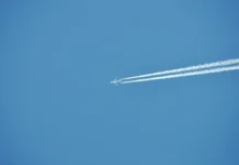 В Ираке упал KC-135 с военными США, четыре человека погибли v irake upal 135 s voennymi ssha chetyre cheloveka pogibli-infovzor-ru-0