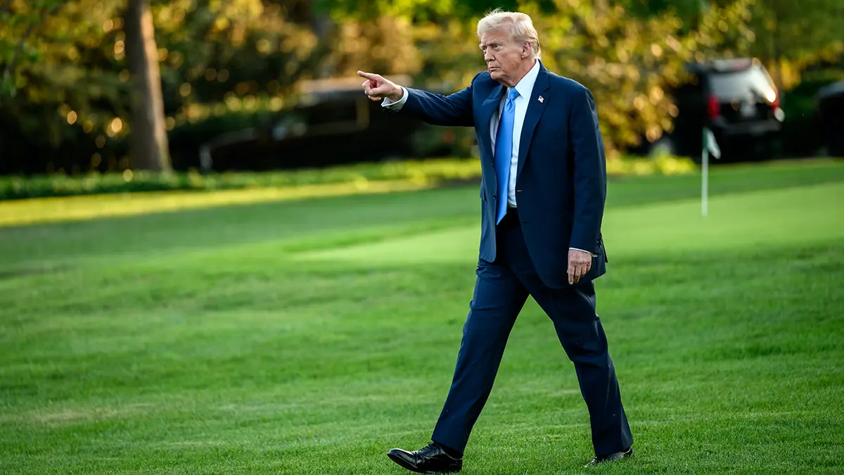 Трамп пригрозил пошлинами в 50 процентов странам, которые поставят оружие Ирану