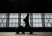 fpk obespechivaet dvizhenie poezdov vo vremya snegopada-infovzor-ru-0