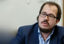 SuperJob и X5 с МТС Линк запускают маркетплейс ИИ-работников i 5 s mts link zapuskayut marketplejs iirabotnikov-infovzor-ru-0