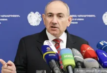 pashinyan i zelenskij v erevane  sammity i vyhod armenii iz odkb-infovzor-ru-0