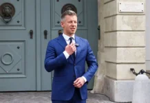 Петер Мадьяр вызывает восхищение Трампа и уверенно меняет Венгрию peter madyar vyzyvaet voshishhenie trampa i uverenno menyaet vengriyu-infovzor-ru-0