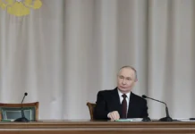 Владимир Путин Обсудит Продвижение ИИ и Технологий Вместе с Командой vladimir putin obsudit prodvizhenie ii i tehnologij vmeste s komandoj-infovzor-ru-0