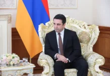 Ален Симонян рассказал об отношениях Армении, РФ и МИД Белоруссии alen simonyan rasskazal ob otnosheniyah armenii rf i mid belorussii-infovzor-ru-0