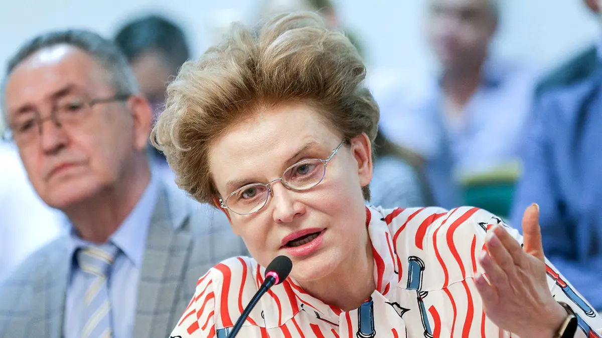 Малышева рассказала, при каком симптоме надо вызывать скорую «минута в минуту»