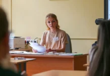 minprosveshheniya predlagaet doplaty pedagogam za organizacziyu oge i ege-infovzor-ru-0