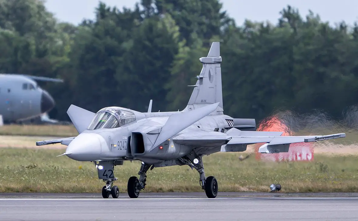 Истребитель Jas 39 Gripen (Matthew Horwood / Getty Images)