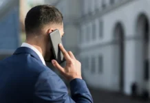 fsb i  uspeshno raskryli slezhku cherez smartfony-infovzor-ru-0