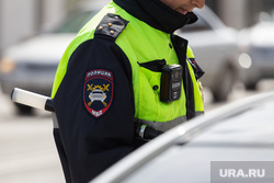 Сотрудники ГИБДД на дежурстве. Екатеринбург, проверка на дороге, камера видеонаблюдения, полиция, гибдд, инспектор дпс, дпс, жезл дпс, дорожная безопасность, dozor