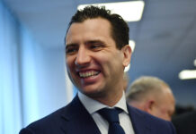 Эмоциональное противостояние на льду: послематчевые комментарии о поведении болельщиков f66ce751-0fac-4927-b11a-86a949a8d061-676f3c72