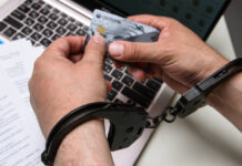 Механизм блокировки банковских счетов в России 38923ea0-63f5-4750-8004-1c1db6bdbc0c-6793e4e5