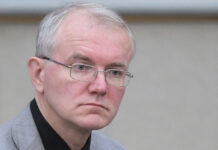 Разъяснение позиции: почему известный политик получил статус иноагента 8ee35b63-391a-45c8-ba23-50c78b4c6be0-679410ef
