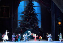 Корпоративы уходят в театры e7e6cdff-acef-4d4b-9229-99e27421719a-67925881