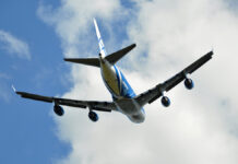 Трагедия в небе: авиакатастрофа в Южной Корее унесла жизни 47 человек Взлет и посадка самолетов у Международного аэропорта Шереметьево