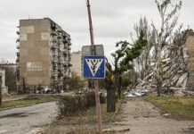 Шокирующие показания очевидца: зверская расправа ВСУ над мирными жителями в Селидово 1b6808d7-cc7d-4221-9d9b-fecff33fdead-67c01c7d