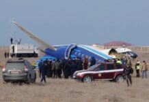 Экипаж Azerbaijan Airlines дважды пытался приземлиться в аэропорту Актау 5358895d-be20-4ca5-b074-df063922232b-67c0e5d4