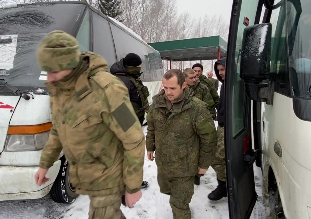 Россия и Украина произвели обмен военнопленными