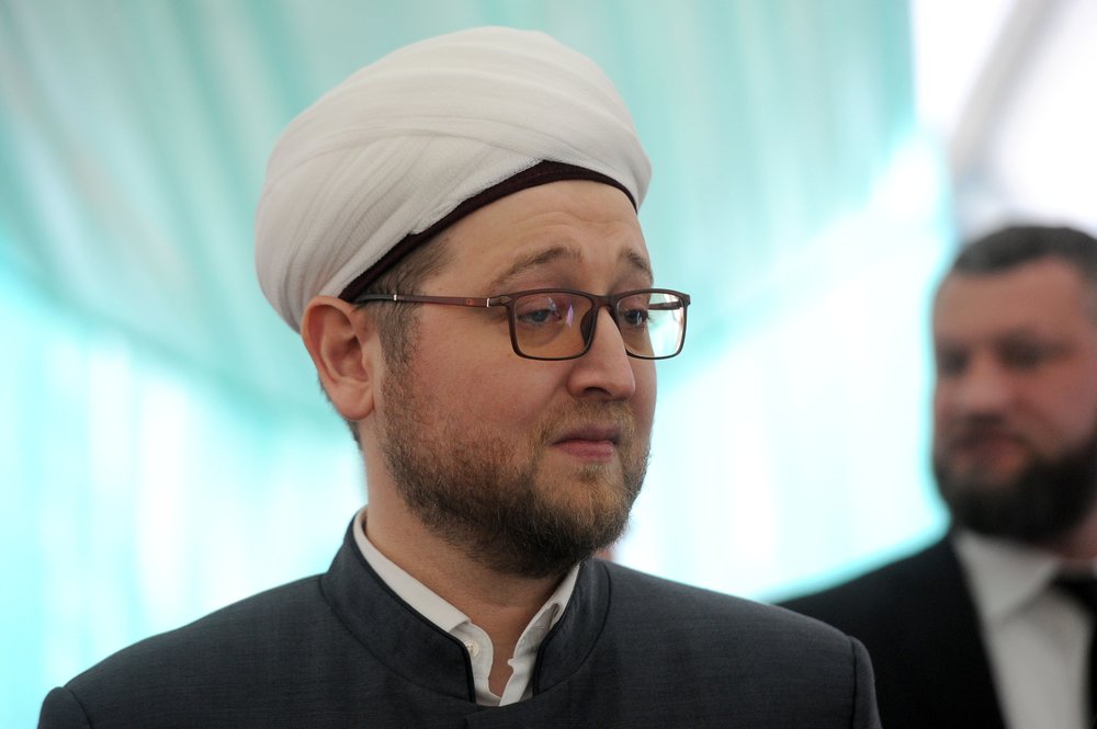 Московский муфтий назвал Деда Мороза вымышленным персонажем