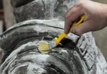 В Калининграде появилась необычная арт-скульптура, вызвавшая бурные обсуждения d456682b-faee-4b34-9666-4c6d8b86aab7-67bce0e5