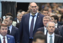 Скандальное противостояние: экс-вратарь НХЛ развязал новую войну против российского спорта ffb306ec-c26c-40b8-bcda-9b0f283819c2-67bfc388