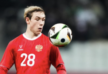 Восходящая звезда Локомотива Алексей Батраков покоряет футбольные вершины 051e9617-5adc-48d5-b8fc-881af925e757-67d8238c