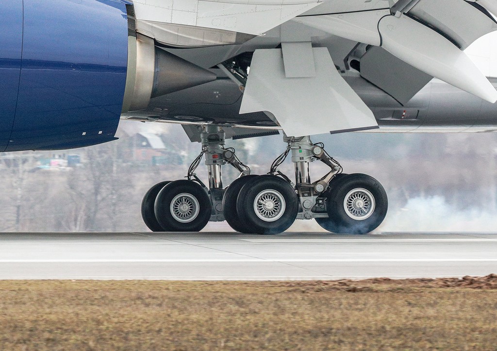 Росавиация ввела ограничения на полеты еще в трех аэропортах
