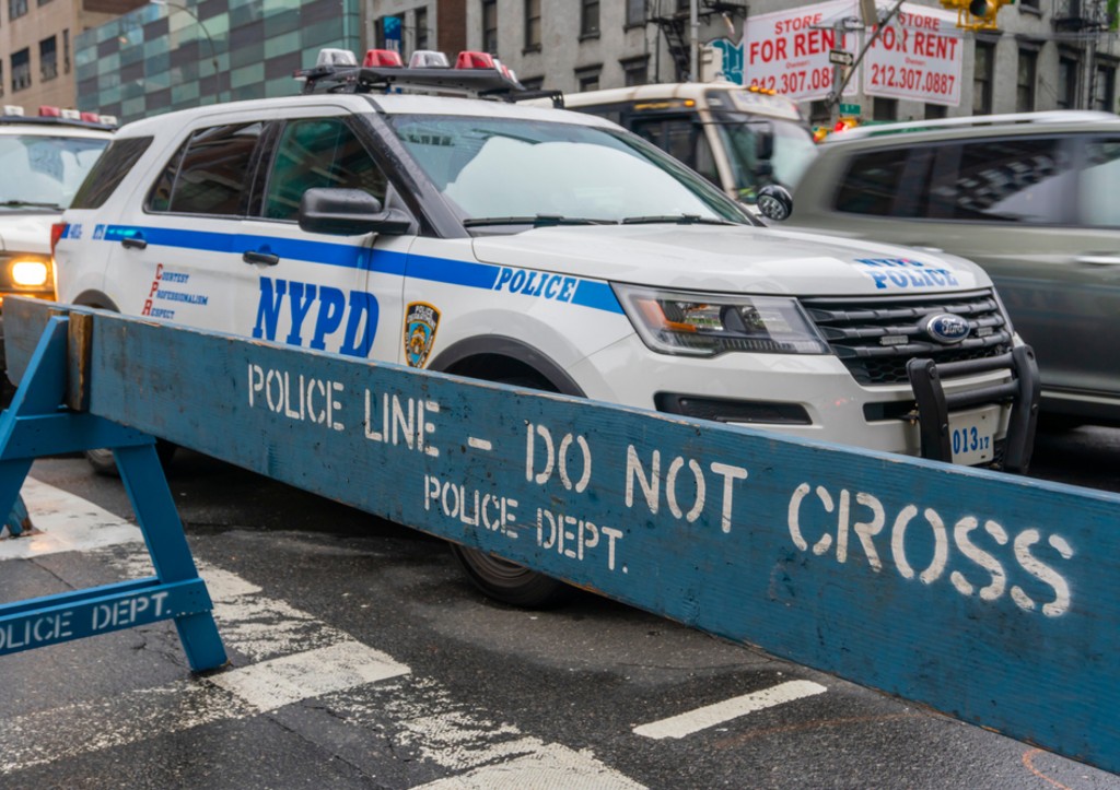 Полиция перекрыла подходы к небоскребу Трампа из-за двух трагедий