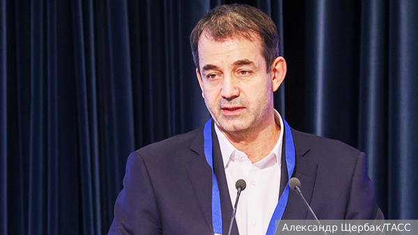 Фотографию Певцова убрали со стены в ведущей группе артистов Ленкома