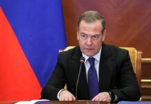 Медведев дал жесткий ответ на скандальное заявление Зеленского о презрении к российскому народу 29d8723d-6e53-42dc-af35-de52fafc67e5-67ceed62